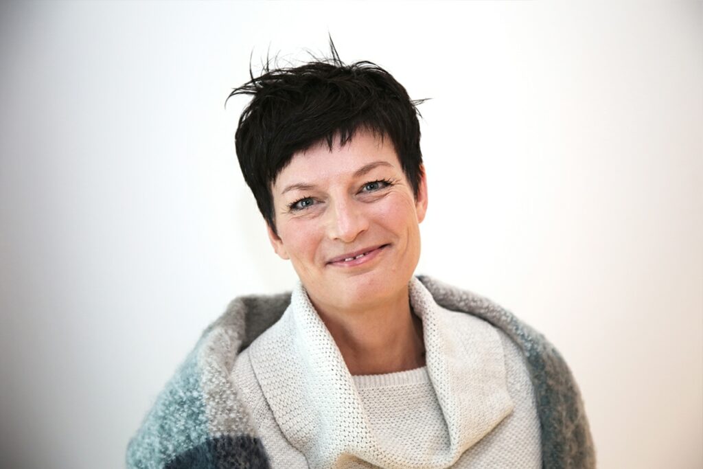 Iris Weiss